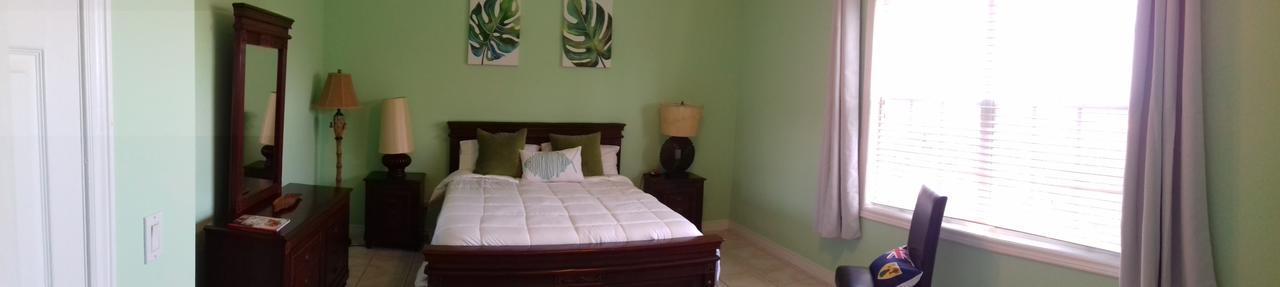 Queen Angel Resort Apartment Providenciales Kültér fotó